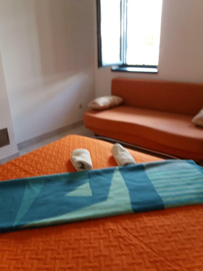 Apartman Koren Malinska Dış mekan fotoğraf