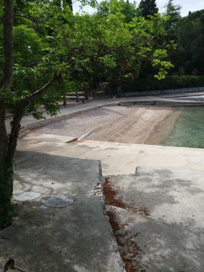 Apartman Koren Malinska Dış mekan fotoğraf